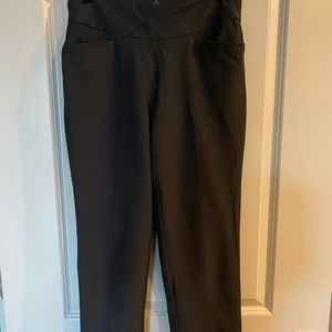 Adidas Pull on Ankle Pants - Golf. Black- size medium
